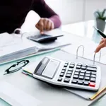 Δημόσιο: Τι προβλέπει η νέα ρύθμιση οφειλών – Ποιοι θα ανακουφιστούν