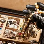 Χανιά: Απόπειρα ληστείας με τραυματισμό σε κατάστημα αγοράς χρυσού στο κέντρο της πόλης – Έρευνες για τον εντοπισμό των δραστών