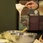 Ιδρύεται μεγάλη Μαγειρική Σχολή στην Κρήτη – Ντάκος με ντομάτες από Τουρκία… δεν γίνεται