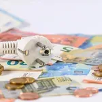 Μικρή ανάσα για νοικοκυριά και επιχειρήσεις – Πώς και πότε θα πέσουν οι τιμές σε καύσιμα και πετρέλαιο θέρμανσης