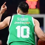 Ντουμπάι BC – Παναθηναϊκός: Το αντιαθλητικό του Σλούκα στον Κόντιτς (video)