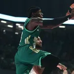 Ντουμπάι BC – Παναθηναϊκός: Τρίτο φάουλ ο Ναν! (video)