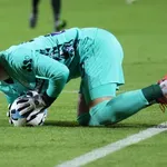 ΠΑΟΚ – Ρεάλ Μπέτις: Δύσκολη επέμβαση του Τσιφτσή σε σουτ του Αιτόρ (video)