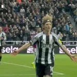 Νιούκαστλ – Μπέρνλι 2-0: Με πέναλτι ο Γκόρντον (video)