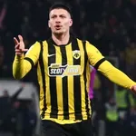 Ντέμης: “Ο Γιόβιτς έχει τρομερή νοοτροπία και παίζει για την ομάδα” (video)