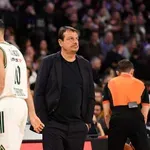 Αταμάν: «Κάποιοι παίκτες μας έπαιξαν με ντροπιαστικό τρόπο και δεν μπορούν σε αυτό το επίπεδο»