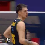 Προμηθέας-Άρης: Ο Άντζουσιτς ευστοχεί σε τρίποντο για τους 62 πόντους των “Κίτρινων” στο ημίχρονο