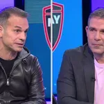 Ντέμης: “Ο Ολυμπιακός πήρε πόντο από την ΑΕΚ – Γι’ αυτό κάποιοι παίκτες το πανηγύρισαν” (video)