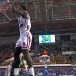 Ολυμπιακός – Παναθηναϊκός: “Εκκωφαντικό” κάρφωμα του Τζόουνς! (video)