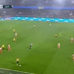 ΑΕΚ – Ολυμπιακός: Η φάση Ποντένσε – Ρότα και η κίτρινη κάρτα (video)