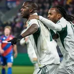 Τεττέη: «Ονειρεύομαι τον τελικό του Europa League – Αφιέρωσα το γκολ μου σε παιδί με καρκίνο»