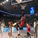 Παναθηναϊκός – Ολυμπιακός: Η εμφάνιση του “ιπτάμενου” Χολ! (video)