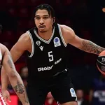 Ολυμπιακός – ΠΑΟΚ: «Κατέβασε» την μπασκέτα ο Ταϊρί (video)