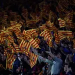 Ένταση στο «Καμπ Νόου» πριν το Μπαρτσελόνα – Ατλέτικο: Πέτρες στο λεωφορείο! (video)