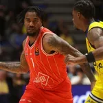 Μακάμπι-Χάποελ 88-99: “Καθάρισε” την εξάδα η ομάδα του Ιτούδη