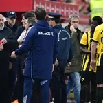 Ολυμπιακός – ΑΕΚ: Ένταση πριν την έναρξη του δευτέρου ημιχρόνου! (photo)