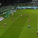 Παναθηναϊκός – Ολυμπιακός: Δυνατό σουτ του Καλάμπρια! (video)