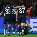 Παρί Σεν Ζερμέν-Μπάγερν Μ. 5-2: Δοκάρι και μέσα ο Ντεμπελέ (video)