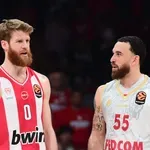 Μονακό: Η τιμωρία στον Τζέιμς για την αποβολή με Ολυμπιακό!