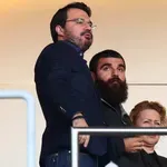 ΠΑΟΚ: Στα αποδυτήρια της Τούμπας οι Γιώργος και Νίκος Σαββίδης