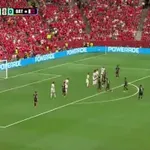 Καναδάς-Κατάρ 4-0: Φοβερό φάουλ του Σαλιμπά!