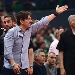 Παναθηναϊκός-Ολυμπιακός: Στο παρκέ ο Γιαννακόπουλος – Προειδοποίηση από τους διαιτητές! (video)