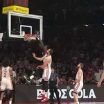 Ολυμπιακός – Παναθηναϊκός: Τρομερό alley-oop από τον Σορτς στον Λεσόρ! (video)