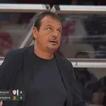 Ολυμπιακός – Παναθηναϊκός: Απίθανη έκφραση Άταμαν μετά από απόφαση του Χέιζ – Ντέιβις! (video)