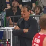 Παναθηναϊκός – Ολυμπιακός: Το πέμπτο φάουλ του Ναν! (video)