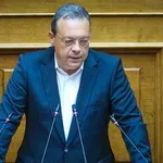 Ραγδαίες εξελίξεις: Παραιτήθηκε ο Σωκράτης Φάμελλος από πρόεδρος του ΣΥΡΙΖΑ (video)