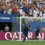 Γαλλία-Αγγλία 3-4: Εκπληκτικά πράγματα στον μικρό τελικό, ο Εμπαπέ φέρνει πλέον το παιχνίδι στο γκολ