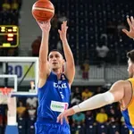 Ρουμανία-Ελλάδα: Buzzer beater του Λαρεντζάκη! (video)