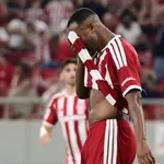 Ολυμπιακός-Ατρόμητος: Έχασε πέναλτι ο Ελ Κααμπί με εκτέλεση α λα Πανένκα! (video)