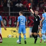 Ολυμπιακός-Ατρόμητος: Κόκκινη στον Ροντινέι και ένταση με Τσιλούλη! (video)
