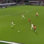 Ναϊμέγκεν – Ολυμπιακός 2-1: Γυρίζει το ματς με τον πρώην «ερυθρόλευκο» Εμρέ Μορ! (video)