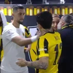 ΑΕΚ – Λέφσκι: Η αγκαλιά του Ηλιόπουλου στους παίκτες (video)