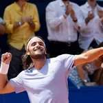 Davis Cup: Νέα ισοπαλία με ανατροπή για Τσιτσιπά!