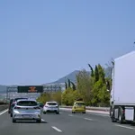 Νέα εποχή για τις πινακίδες: Ψηφιακές και με επιλογή συνδυασμού
