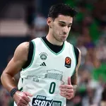 Παναθηναϊκός – ΠΑΟΚ: Το τρίποντο του Καλαϊτζάκη που βγήκε και…μπήκε! (video)