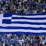 Ελλάδα – Ολλανδία: Η Τούμπα… φοράει «Γαλανόλευκα»! (video)