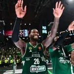 Λεσόρ στους Playmakers: «Έκλεισα τα social media – Να επιστρέψω στον… παλιό μου εαυτό!» (video)