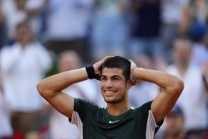 KARLOS ALKARAZ HOĆE OSVETU: Samo jedan teniser je pobedio Španca ove godine na šljaci, a sada će ponovo odmeriti snage