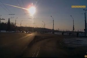 NJEGOVA EKSPLOZIJA BILA JE 30 PUTA VEĆA OD ATOMSKE BOMBE: Nepoznata vrsta kristala pronađena u meteoritu koji je pao u Rusiji (VIDEO)