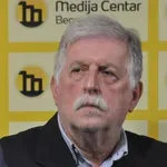 Пеца Поповић као човек који је цео живот живео од хобија