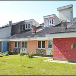 Suspendovanu vaspitačicu u čijoj smeni je dečak izašao iz vrtića podržalo 60 roditelja