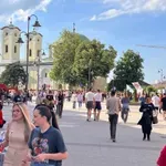 Pred nama toplije vreme