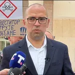 Zbog psihičkog nasilja nad učenicima „Lejdi dron“ direktorki Pete oduzeti Svetosavsku nagradu