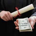 Vučić – umišljeni lider u svetu kupljenih diploma i plagiranih doktorata