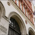 Vlast koristi tragediju na Filozofskom fakultetu za uvođenje partijske kontrole SNS nad univerzitetima