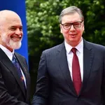 Kako ide pakovanje, Vučić ne odgovara (VIDEO)